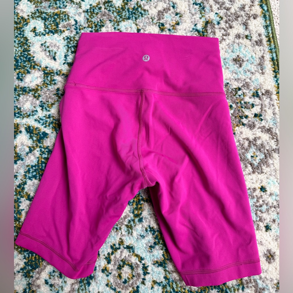 LULULEMON SIZE 4 HOT PINK BIKER SHORTS